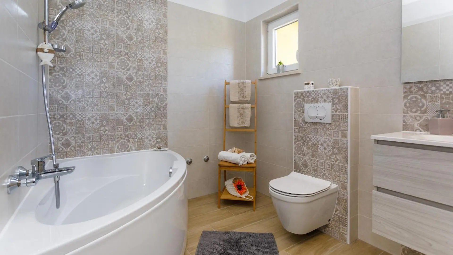 Villa Ivetta For 10 People Near Opatija With Sea View & Children Playground