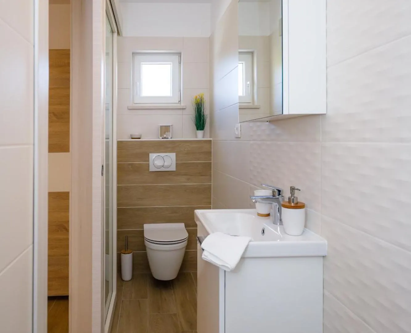 Villa Ivetta For 10 People Near Opatija With Sea View & Children Playground
